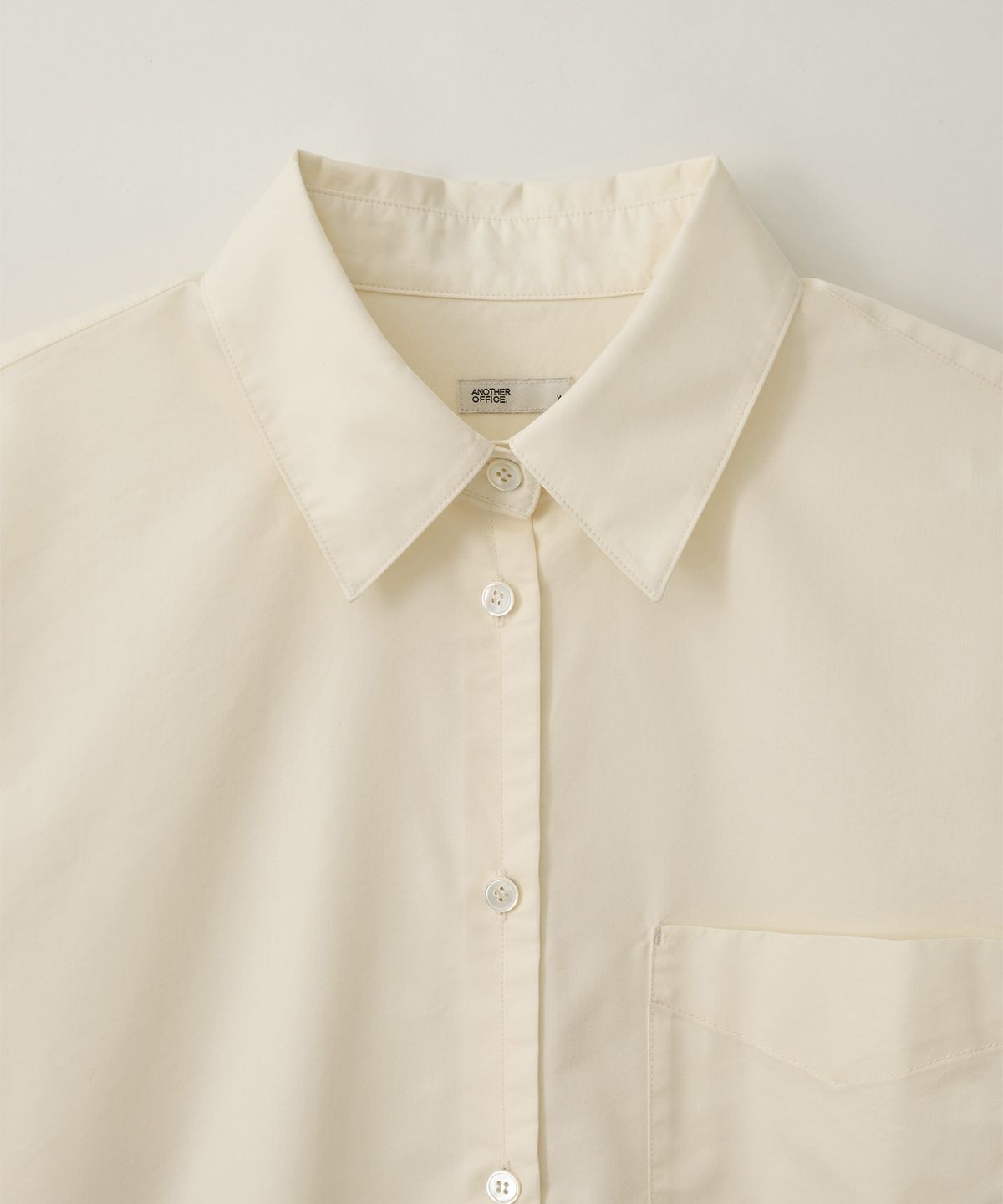 어나더오피스 우먼(ANOTHER OFFICE WOMEN) w. Tourist Shirt (Milk)