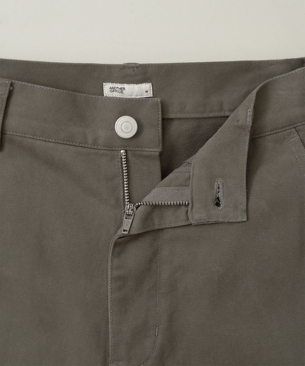 어나더오피스 우먼(ANOTHER OFFICE WOMEN) w. Heavy Twill Curved Pants (Dark khaki)