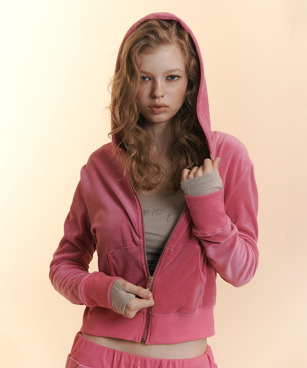 플리즈노팔로우(PLEASENOFOLLOW) 25FW New Velour Set-Up (Fuchsia Pink)