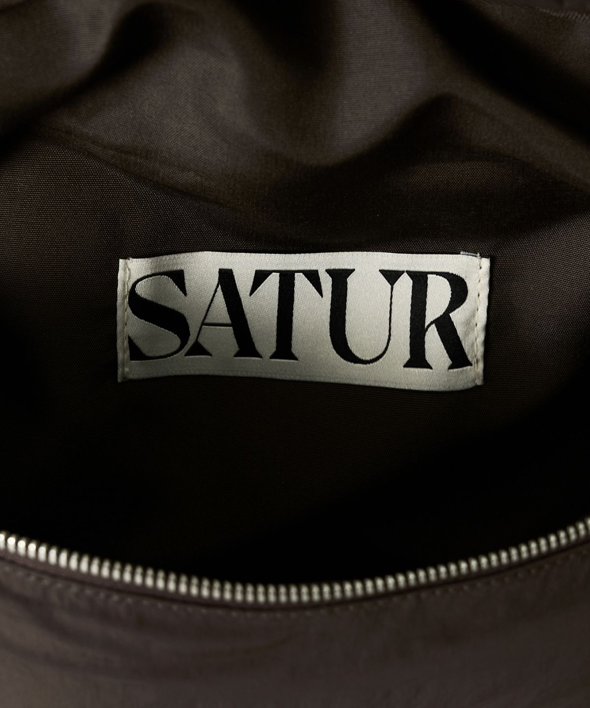 세터(SATUR) 오르타 벨트 백 브라운