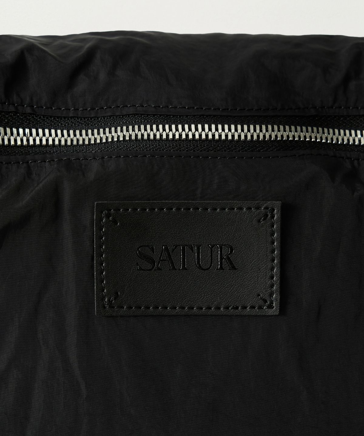 세터(SATUR) 오르타 벨트 백 블랙