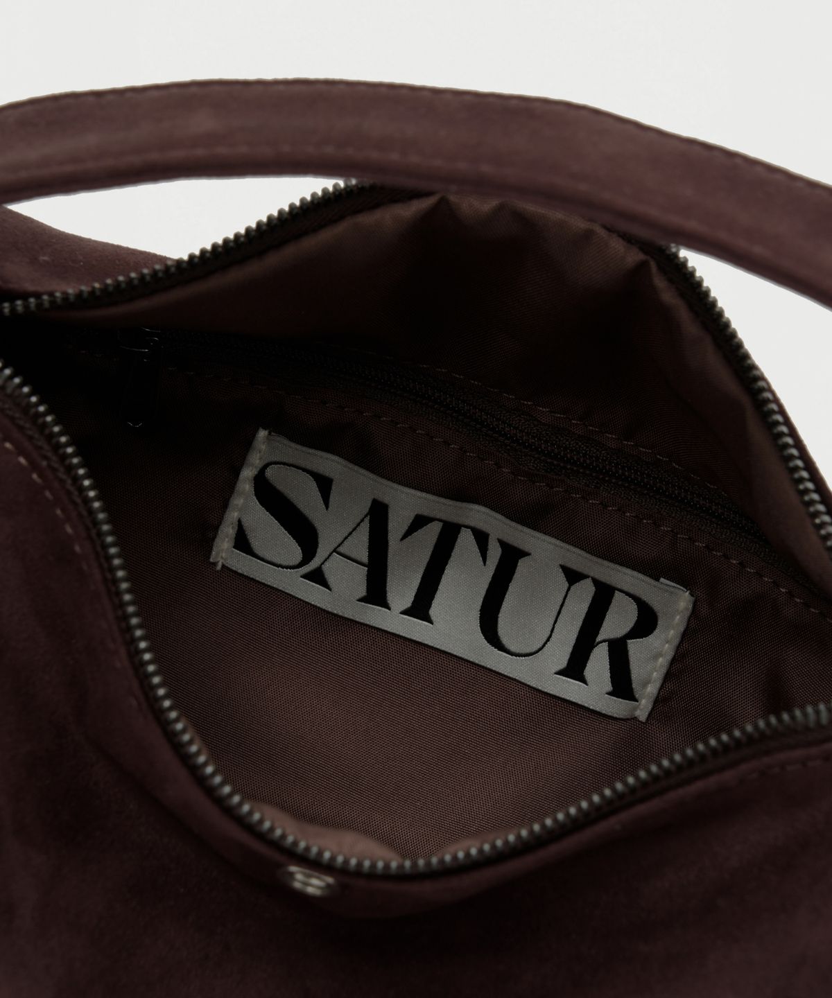 세터(SATUR) 베로나 신세틱 스웨이드 백 브라운