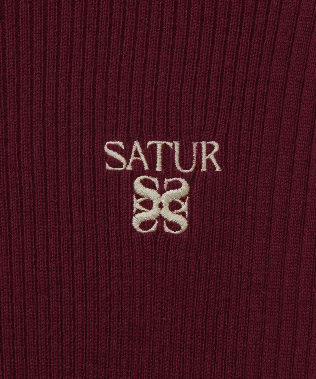 세터(SATUR) (W) 2-Way 하이넥 니트 레드