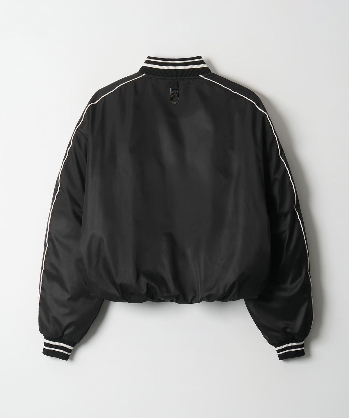 디써티원(DTHIRTYONE) Varsity Padded Bomber Jacket (BLACK)