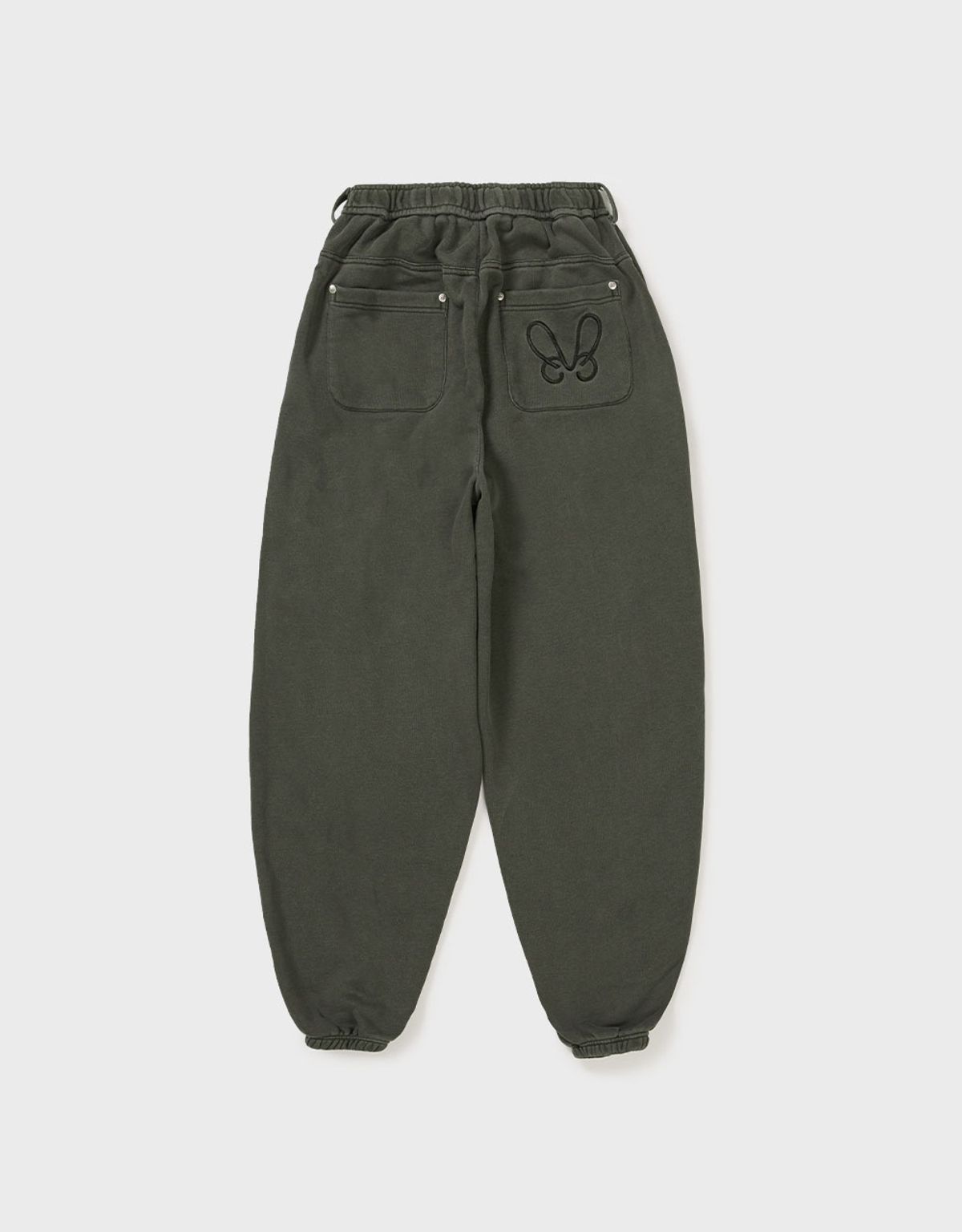 엠엠더블유(MMW) [MMW] FRILL BELTED PIGMENT SWEAT PANTS (CHARCOAL)