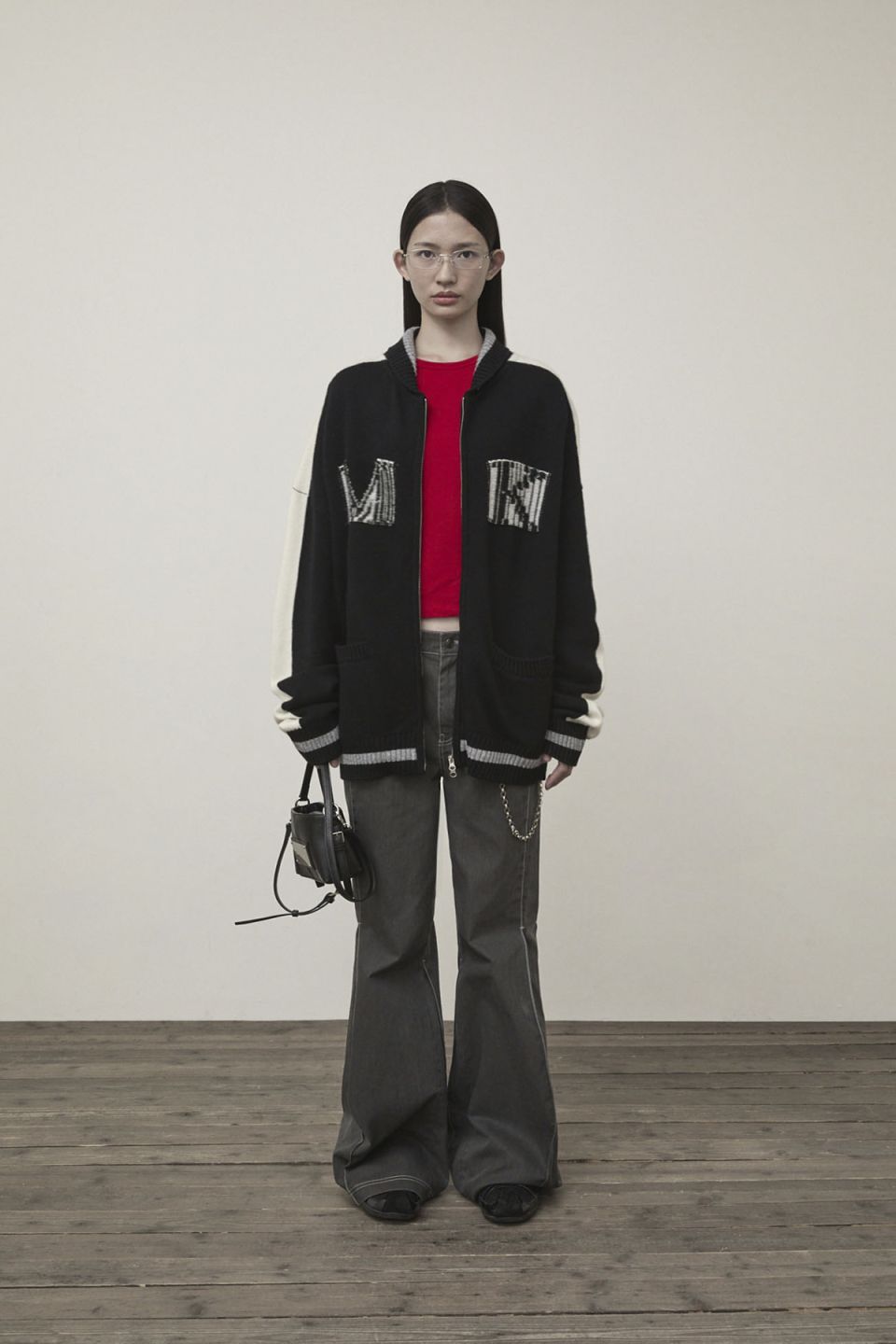 MUSINSA公式 | MATIN KIM MATIN KIM INITIAL KNIT ZIP UP FOR WOMEN IN