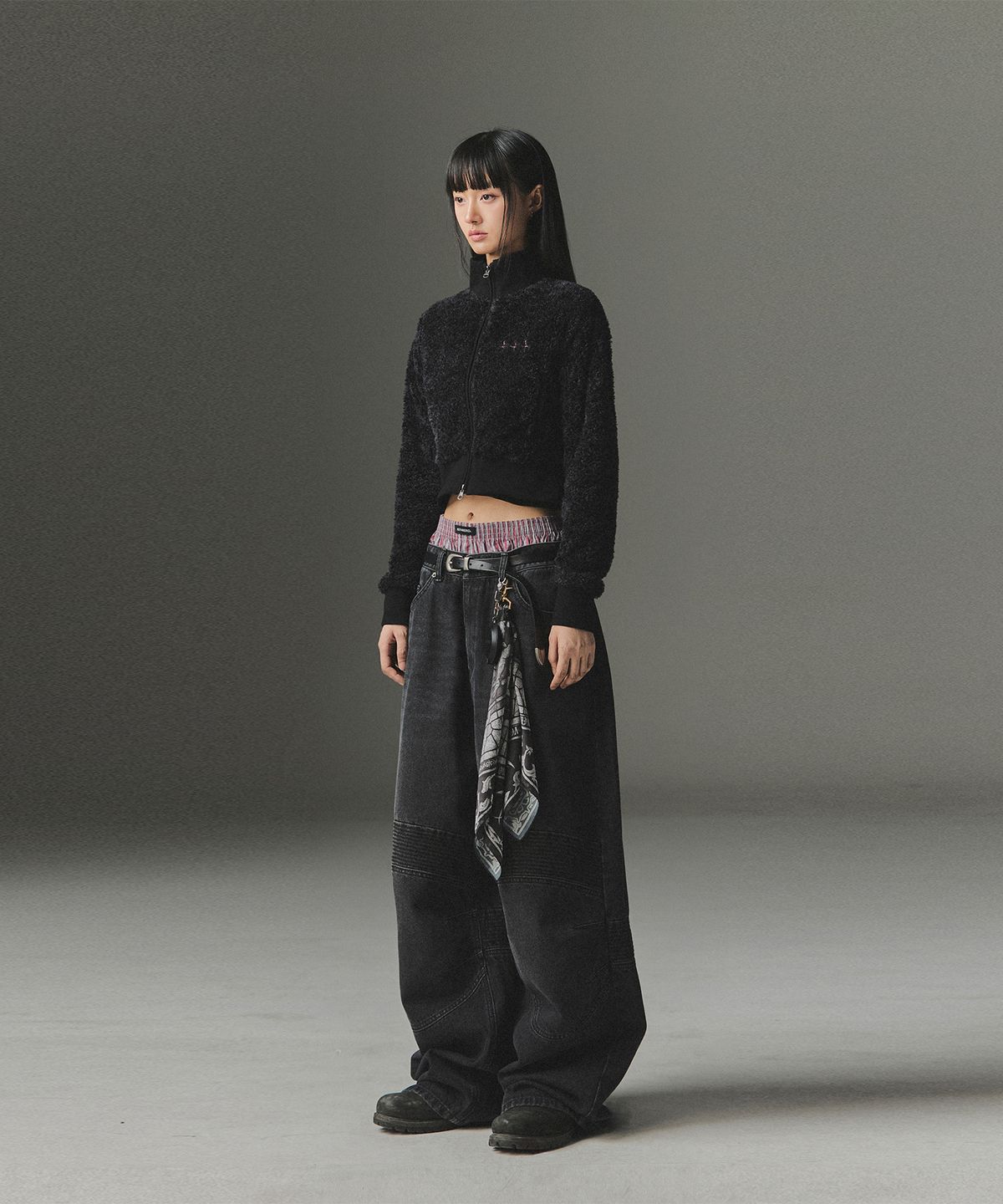 낫포너드(NOT4NERD) W Chasm Eye High Neck Boucle Zip Up - Black