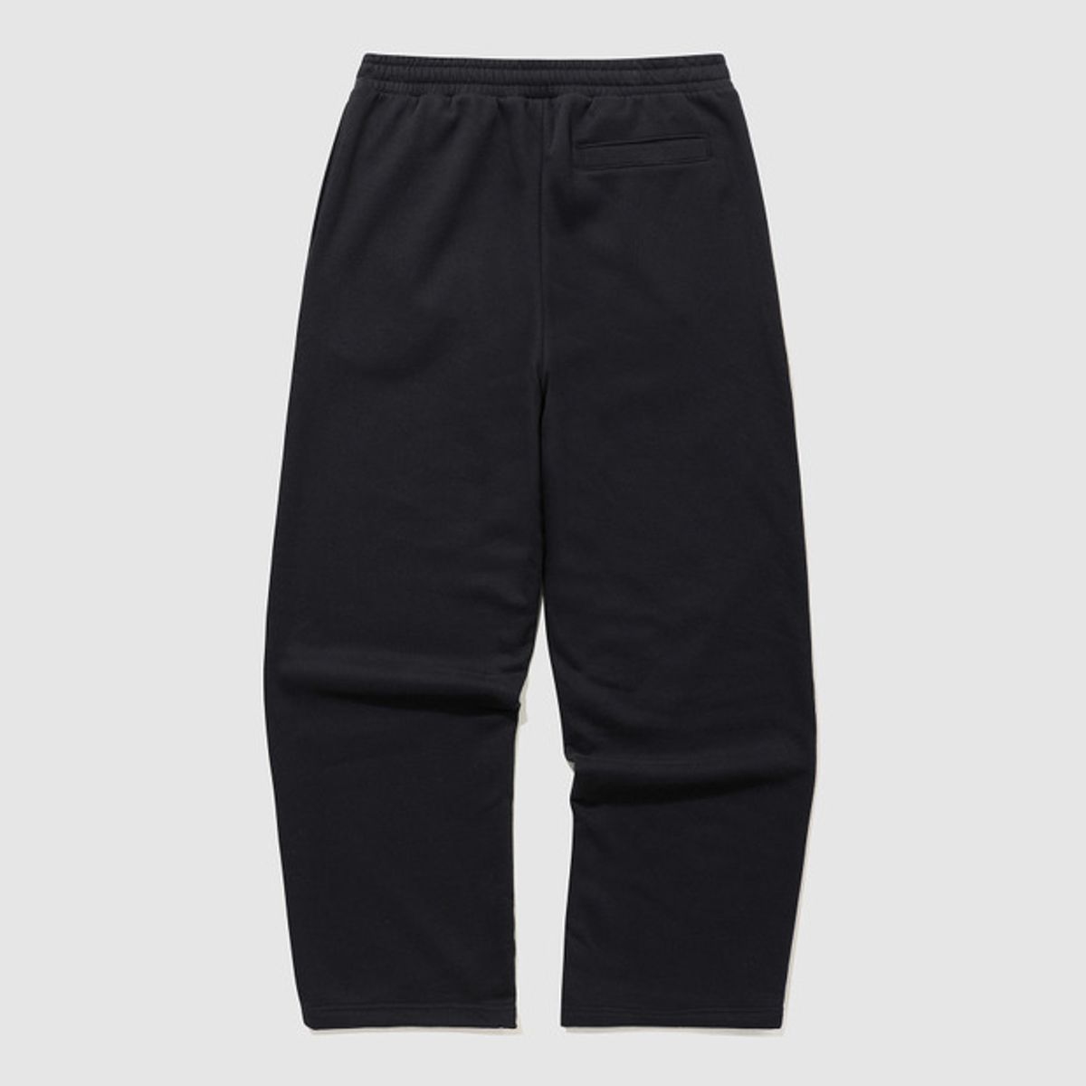 엄브로(UMBRO) 에센셜 기모 와이드 스트레이트 팬츠 블랙 UQ423CFPO3
