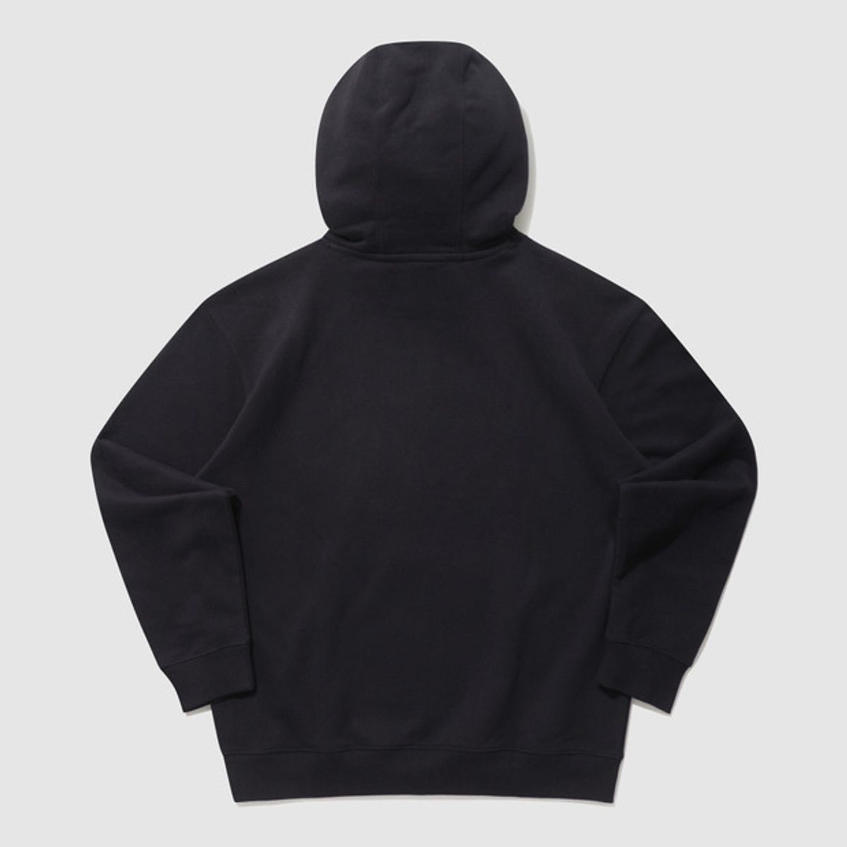 엄브로(UMBRO) 에센셜 기모 스몰로고 후드 티셔츠 블랙 UQ423CHDO1