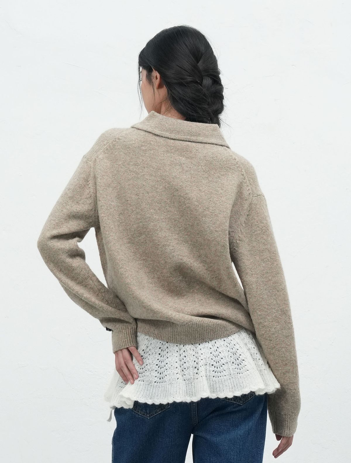 제너럴아이디어(GENERALIDEA) 루즈핏 라운드 카라 풀오버 [BEIGE] / WBE4L05535