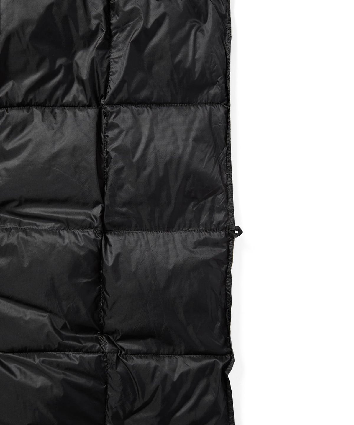 디스이즈네버댓(THISISNEVERTHAT) PERTEX Down Blanket Camo
