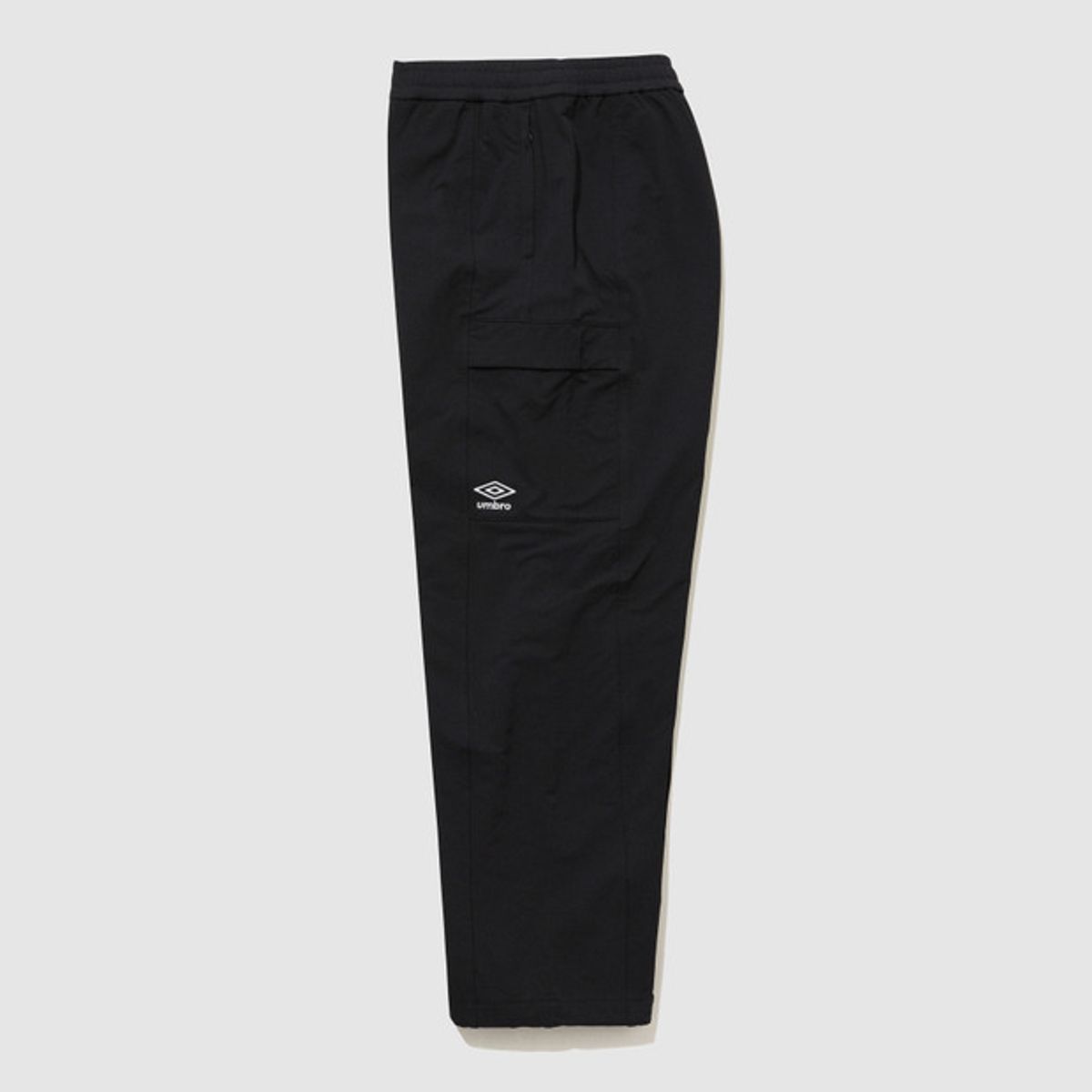 엄브로(UMBRO) 폴라 스트레치 기모 카고 스트레이트 & 조거 2WAY 팬츠 블랙 UQ421SPTO2