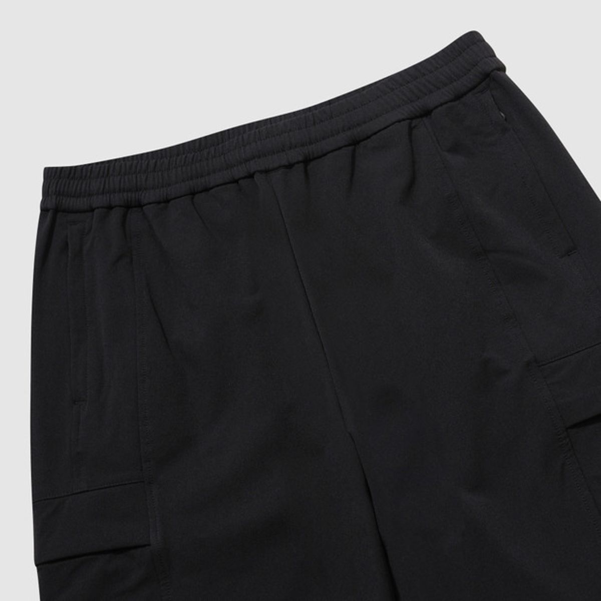 엄브로(UMBRO) 폴라 스트레치 기모 카고 스트레이트 & 조거 2WAY 팬츠 블랙 UQ421SPTO2