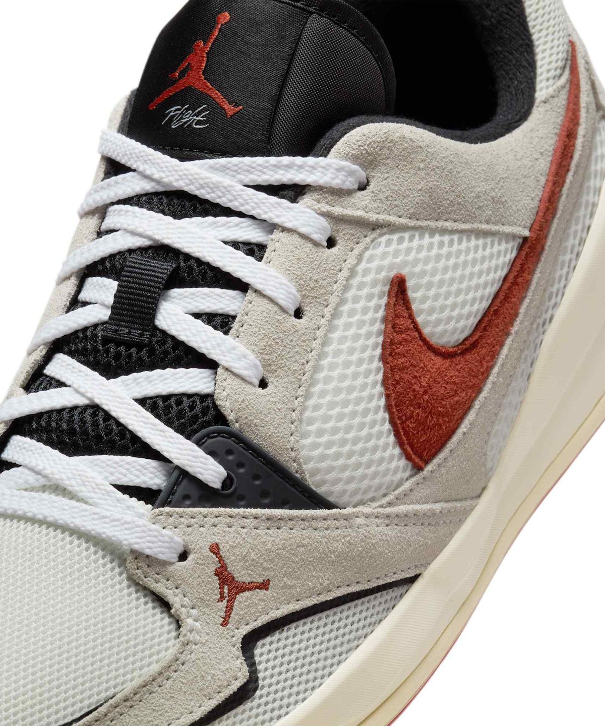 나이키(NIKE) 조던 컴포트 에라 M - 세일:블랙:라이트 크림:레드스톤 / HJ6777-101