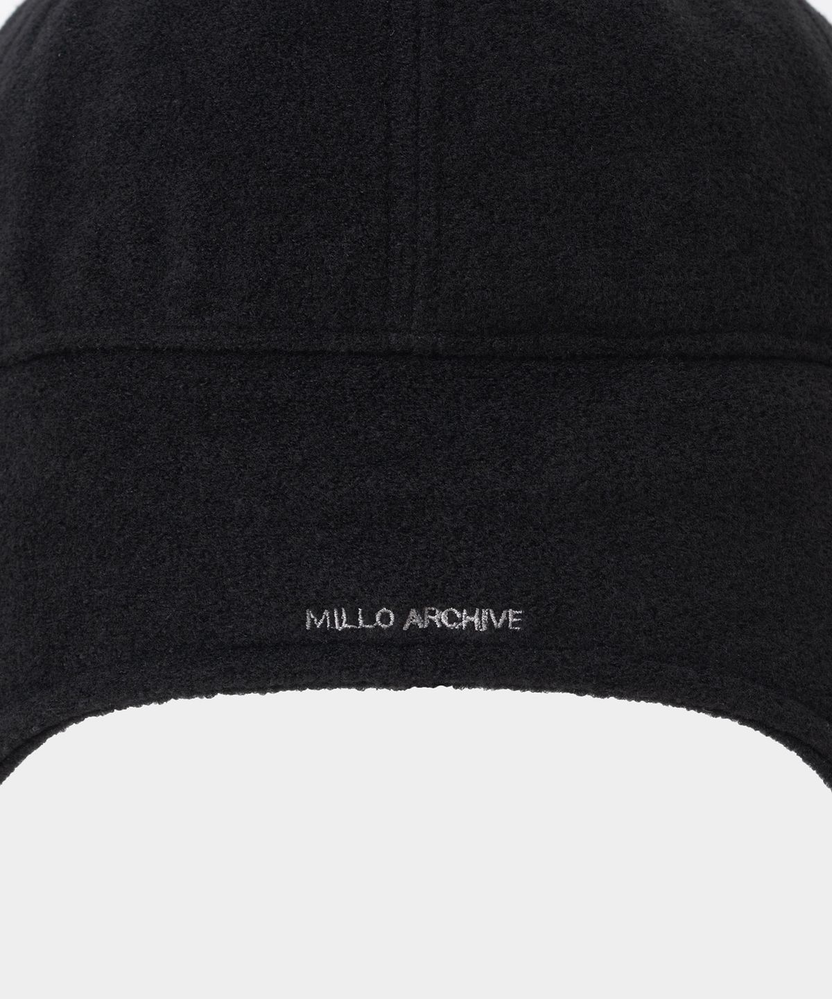 밀로 아카이브(MILLO ARCHIVE) 스프레드 모티프 플리스 캡 [블랙]