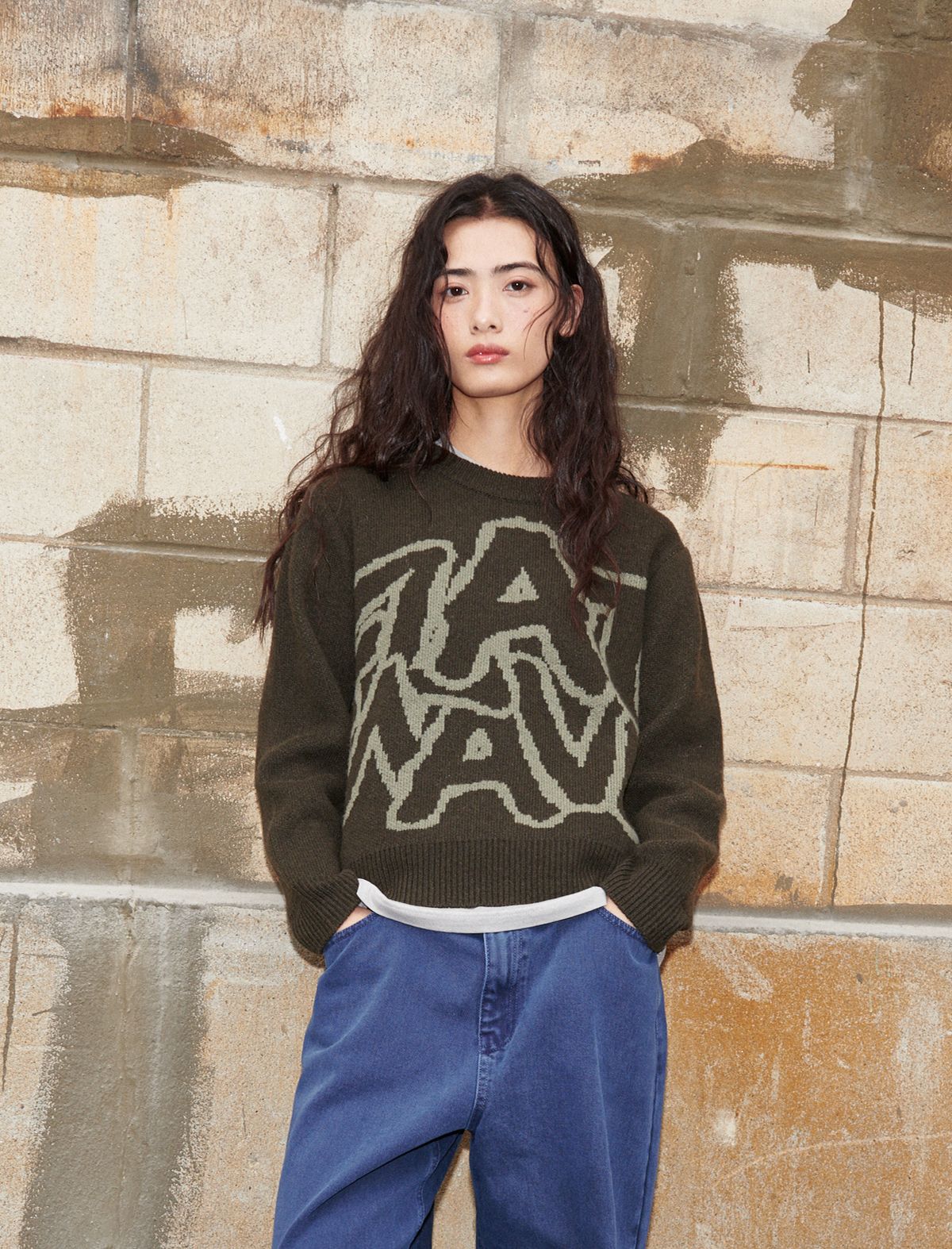 플랫웨이브 인 서울(FLATWAVE IN SEOUL) Ryef Wool Lettering Round Knit Khaki