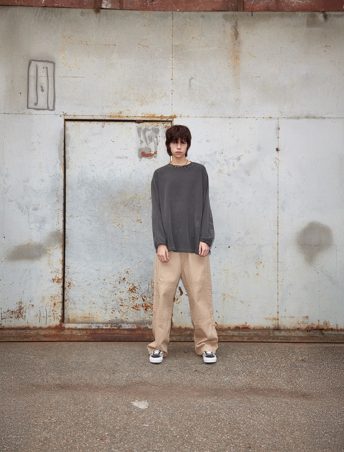 플랫웨이브 인 서울(FLATWAVE IN SEOUL) Tyde Waffle Pigment Longsleeve T-Shirt Charcoal