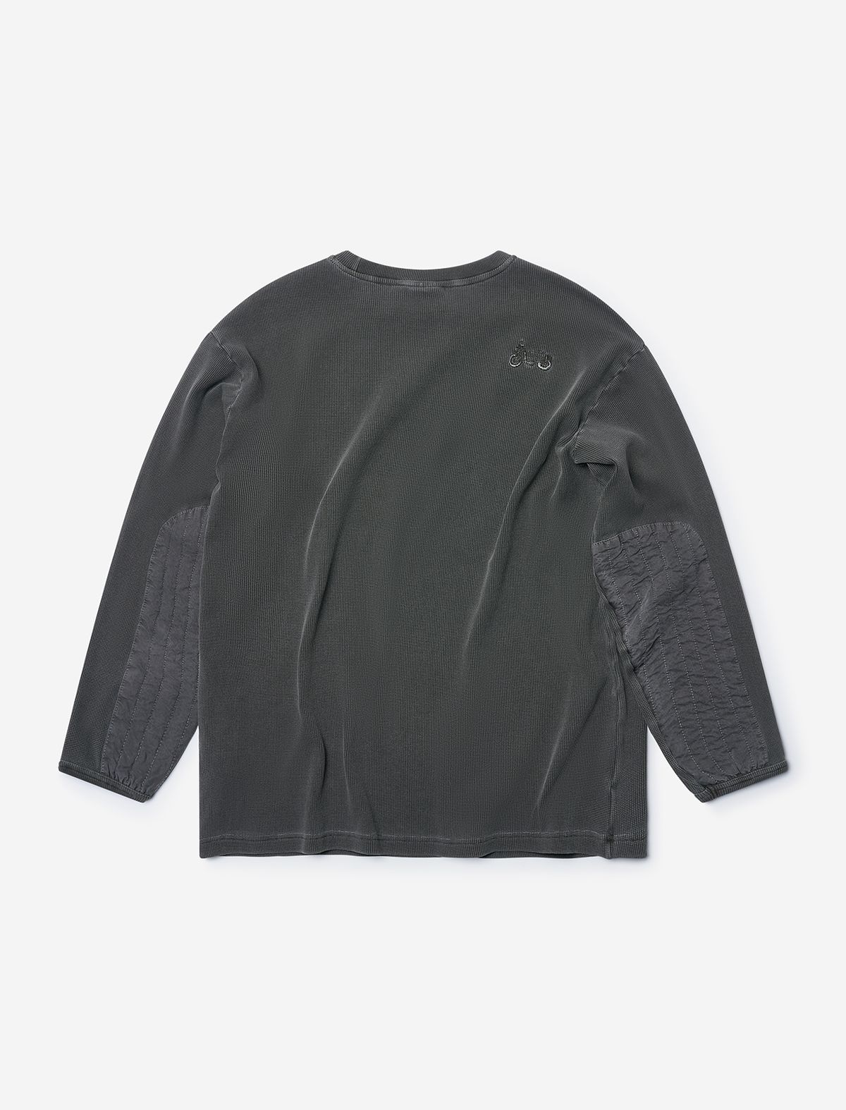 플랫웨이브 인 서울(FLATWAVE IN SEOUL) Tyde Waffle Pigment Longsleeve T-Shirt Charcoal