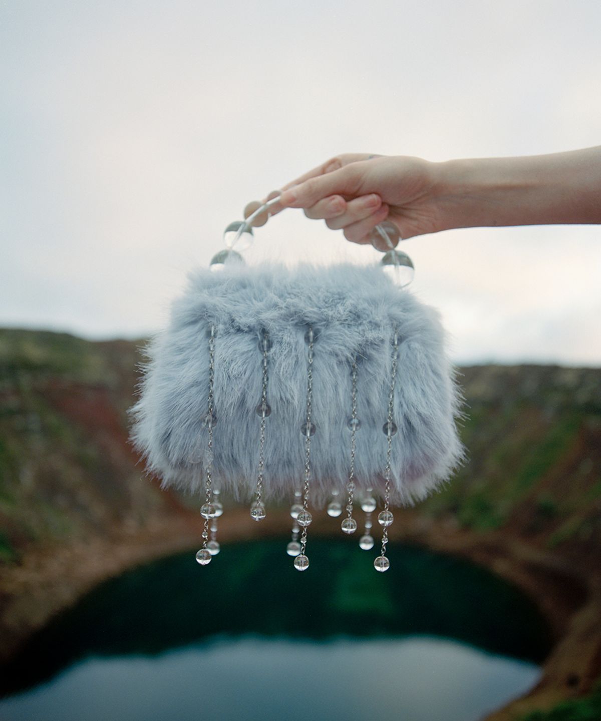 락피쉬웨더웨어(ROCKFISH WEATHERWEAR) [X SUSAN FANG] FURRY BUBBLE RAIN BAG - SKY BLUE