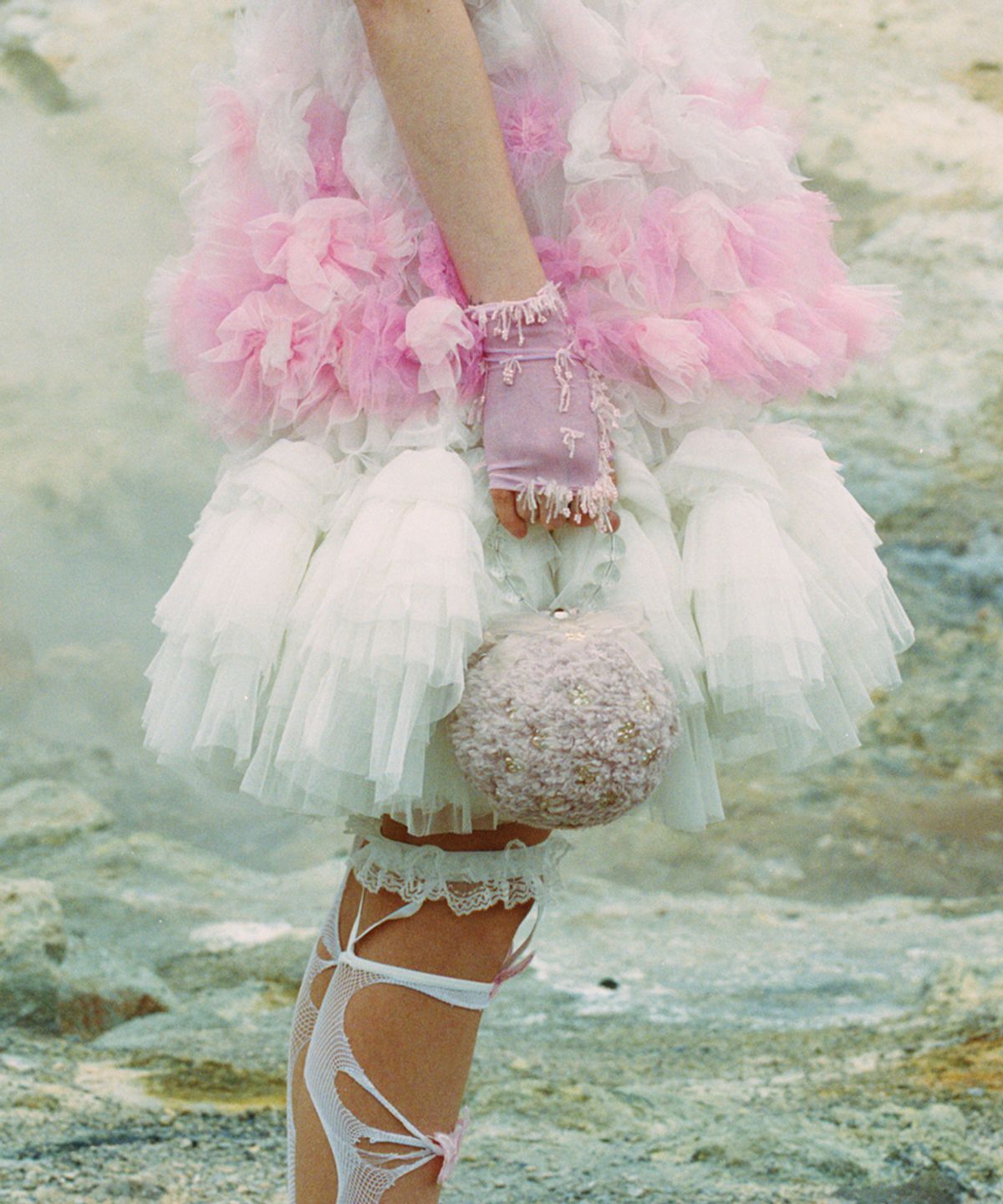 락피쉬웨더웨어(ROCKFISH WEATHERWEAR) [X SUSAN FANG] FURRY BUBBLE BOW BAG - PINK
