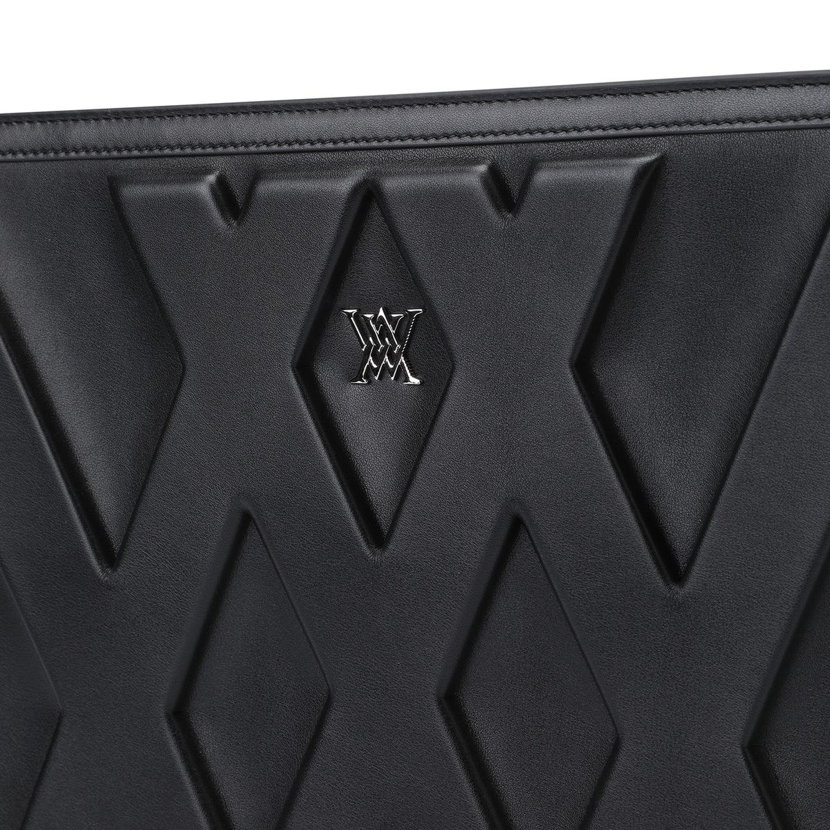 어뉴골프(ANEW GOLF) UNI LOGO INTAGLIO CLUTCH_BK