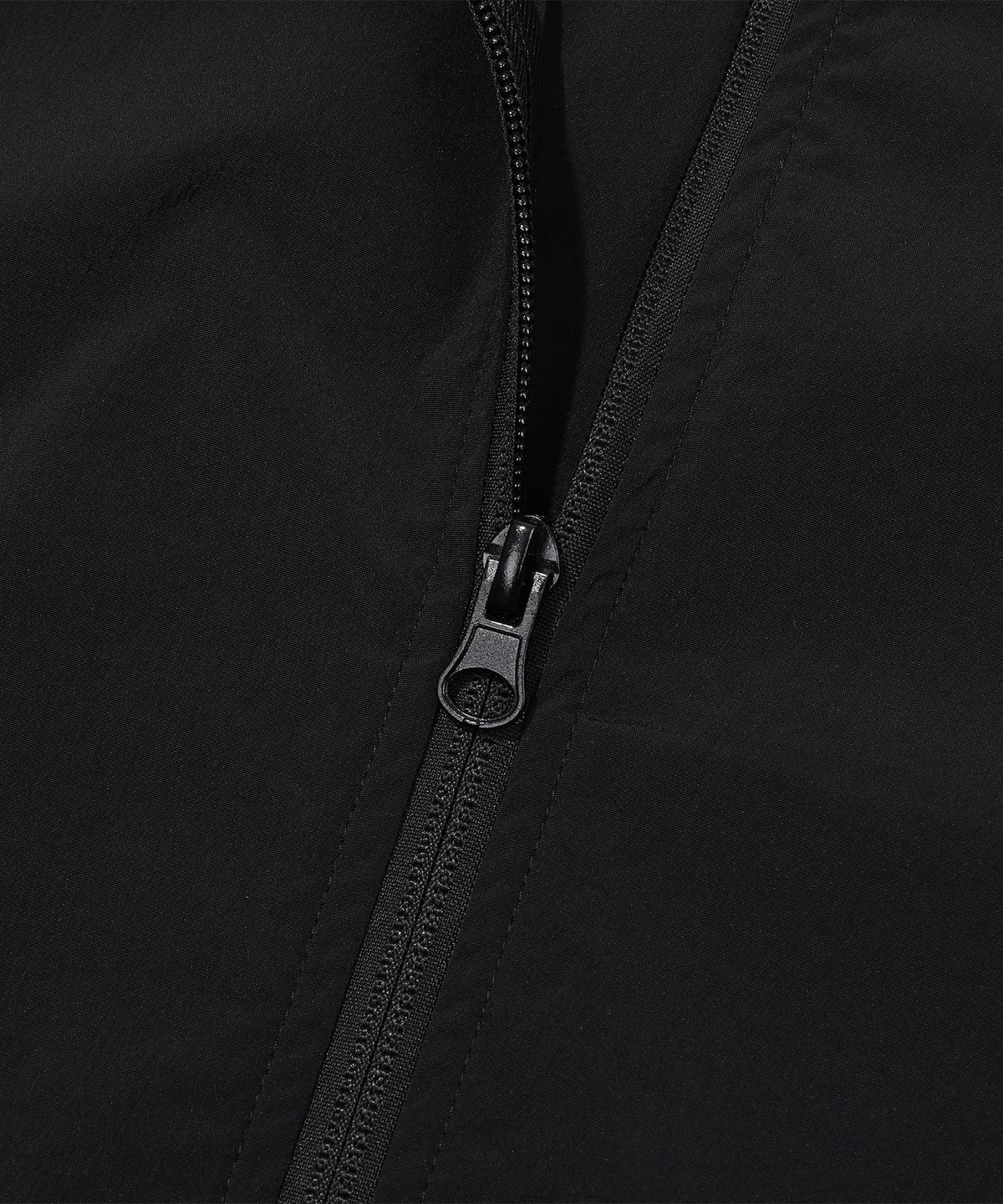 볼컴(VOLCOM) 스노우 앤 서프 윈드브레이커(블랙)