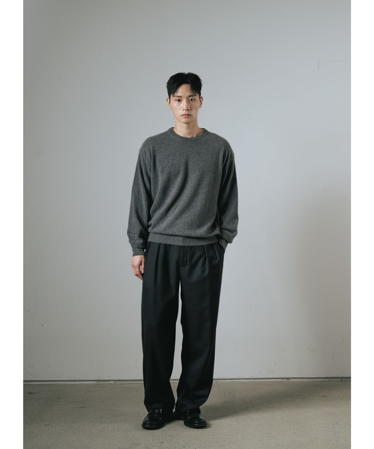 와기(WHAGI) Flannel Wool Pritzker Pants (Charcoal)