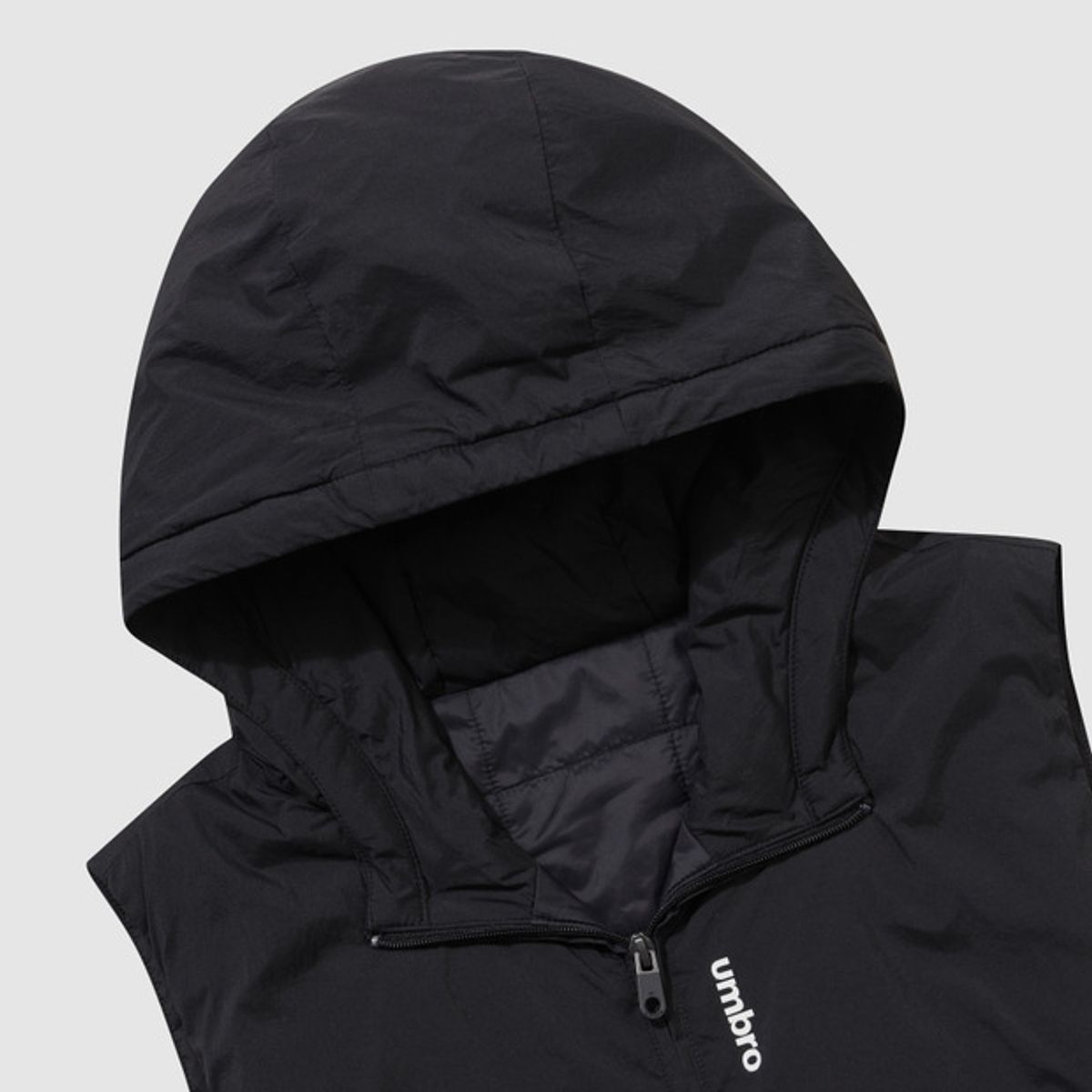 엄브로(UMBRO) 멜로우 우먼스 패딩 베스트 블랙 UQ422CPVO1