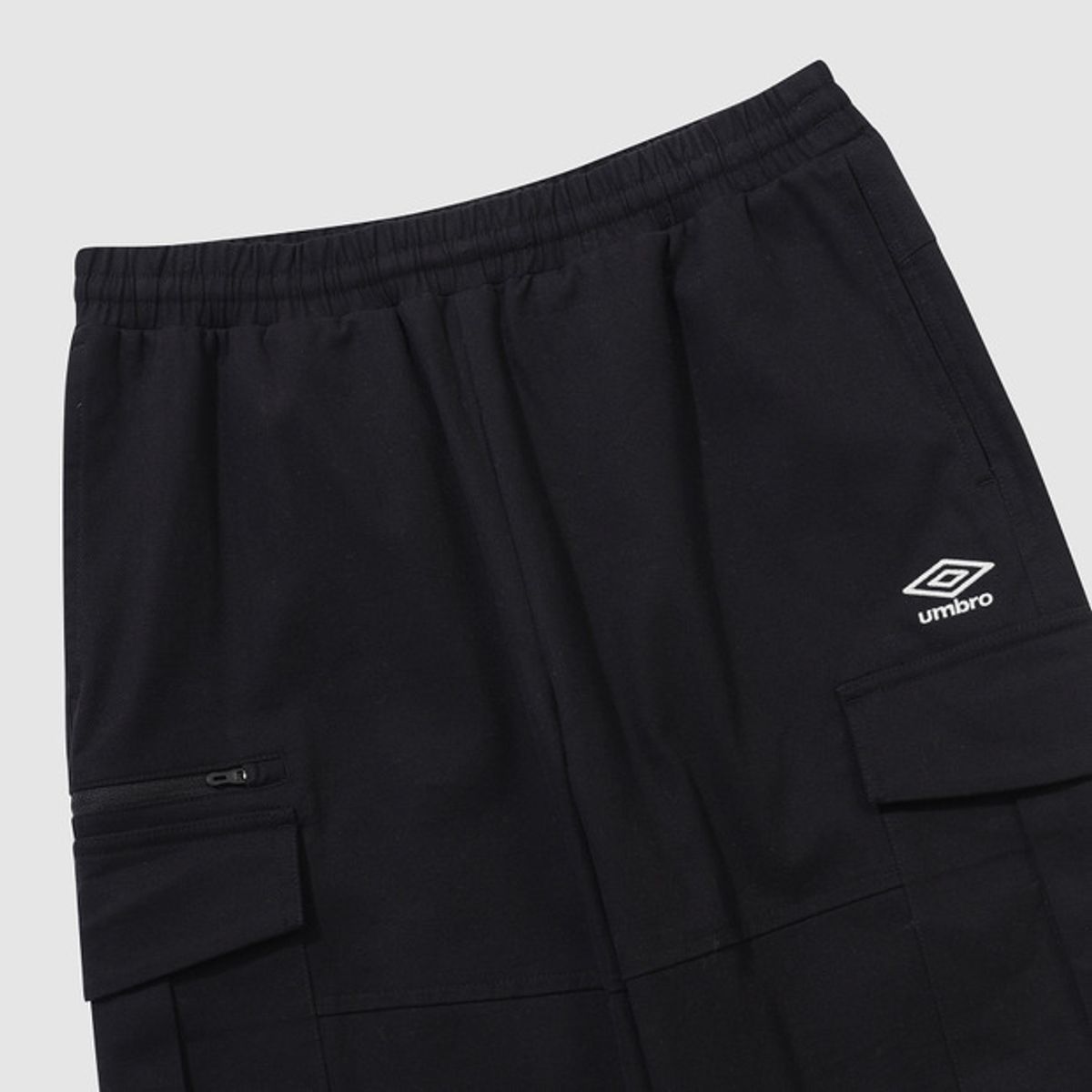 엄브로(UMBRO) 헤비 면트윌 카고 조거 팬츠 블랙 UQ423CPTN1