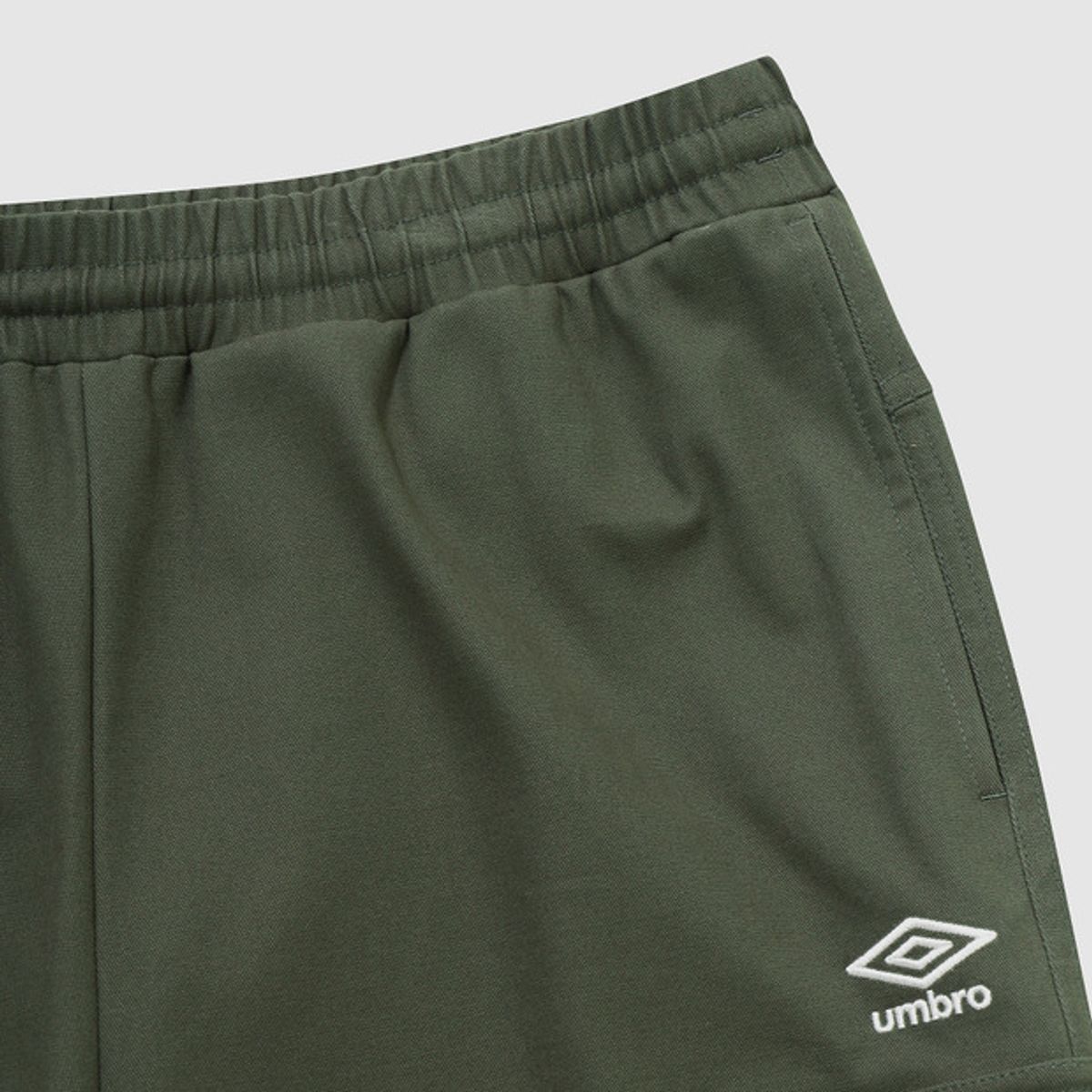엄브로(UMBRO) 헤비 면트윌 카고 조거 팬츠 카키 UQ423CPTN1