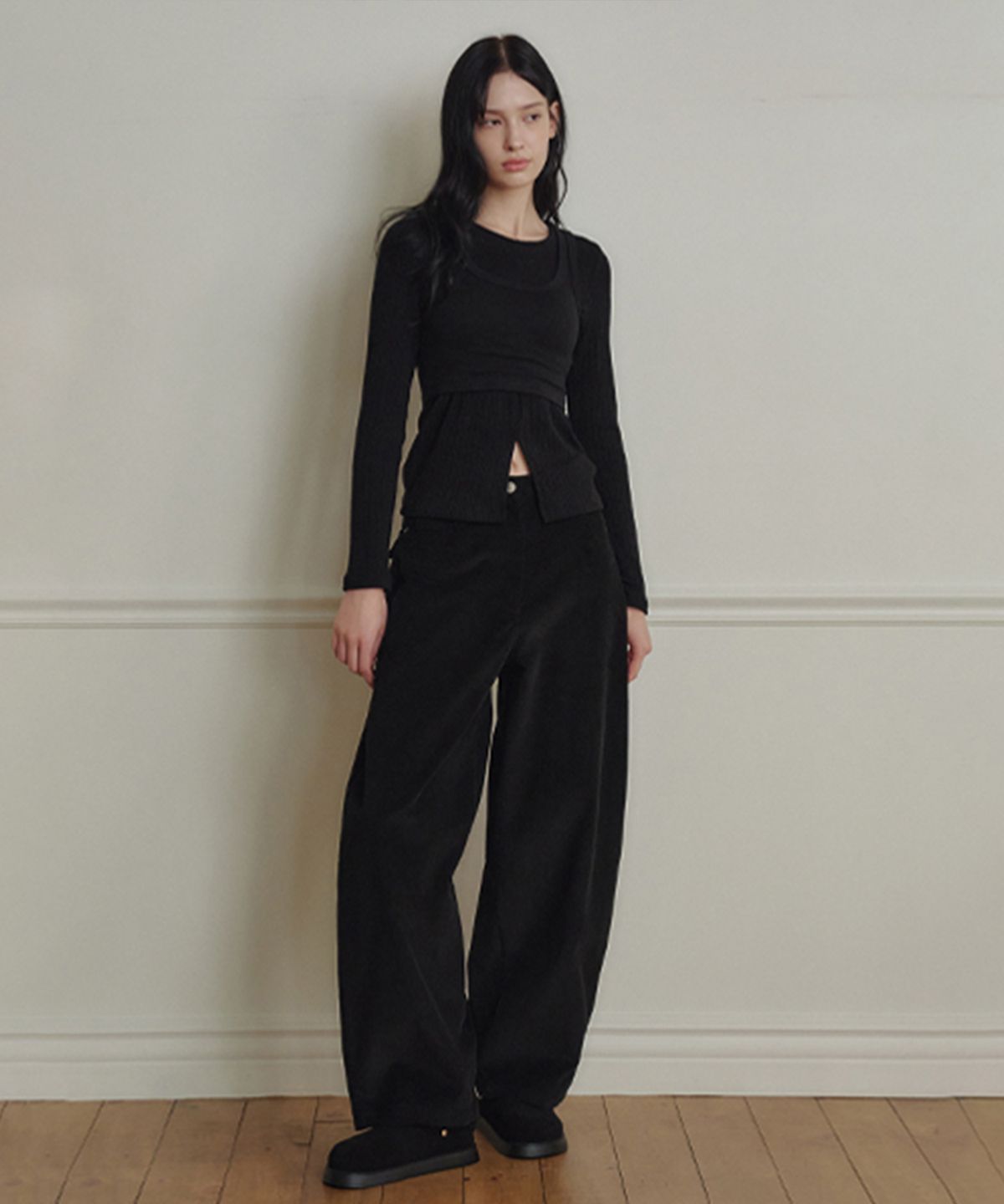 마롯(MARROT) Sleeveless Top Layered T-shirt_Black