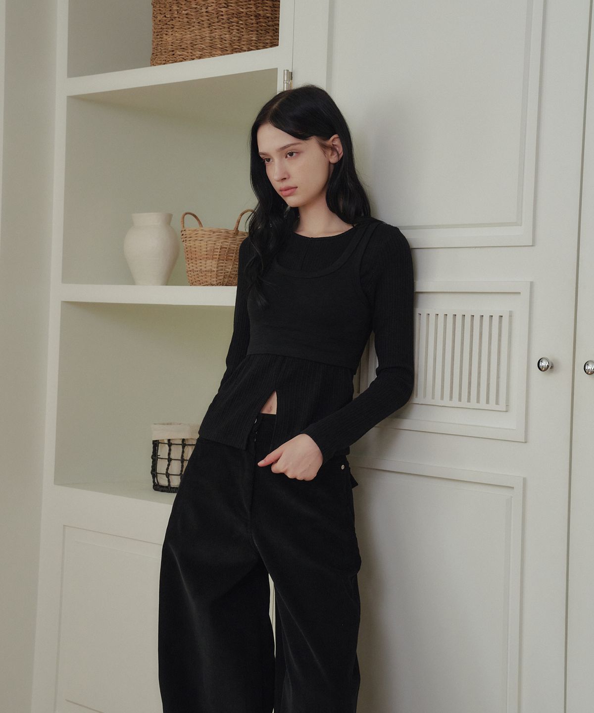 마롯(MARROT) Sleeveless Top Layered T-shirt_Black