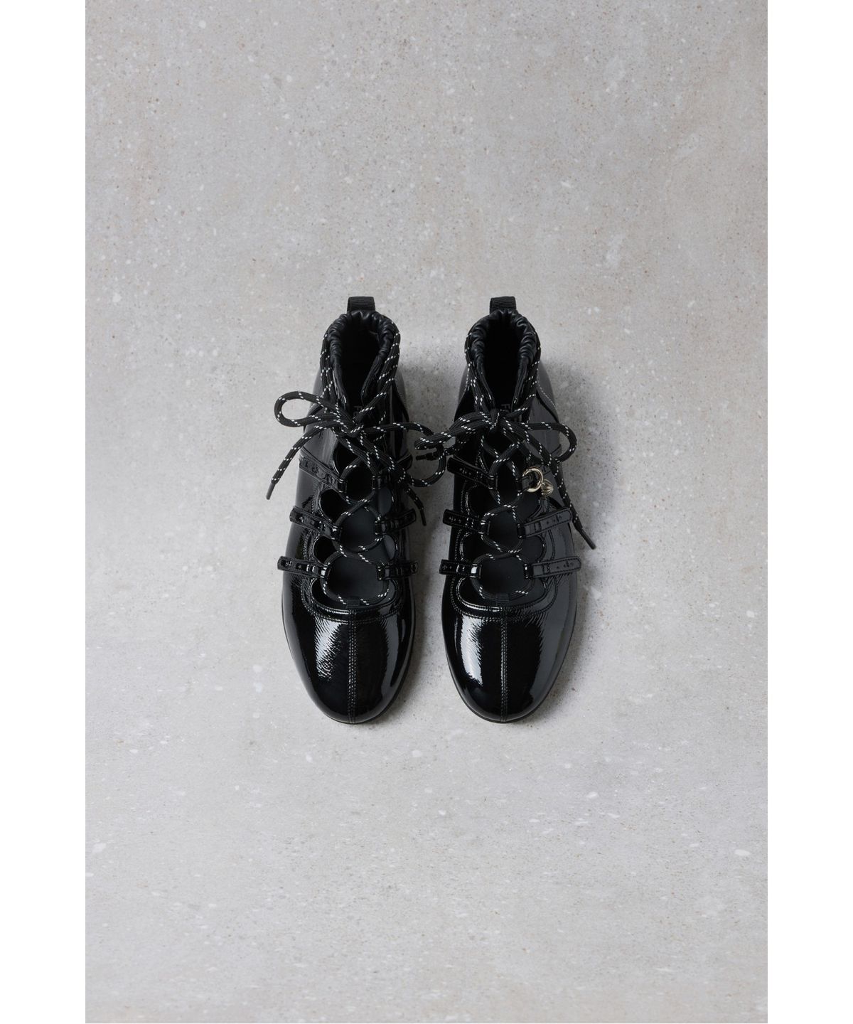 슈콤마보니(SUECOMMA BONNIE) Fev_Comfy highline flat(black)_DE4DA25502BLK