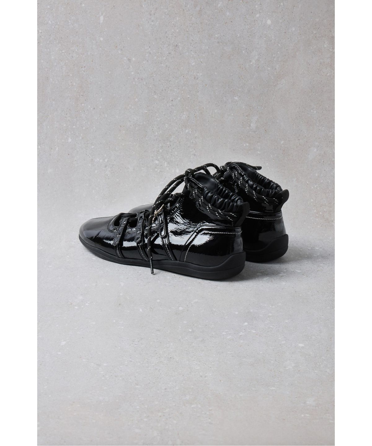 슈콤마보니(SUECOMMA BONNIE) Fev_Comfy highline flat(black)_DE4DA25502BLK