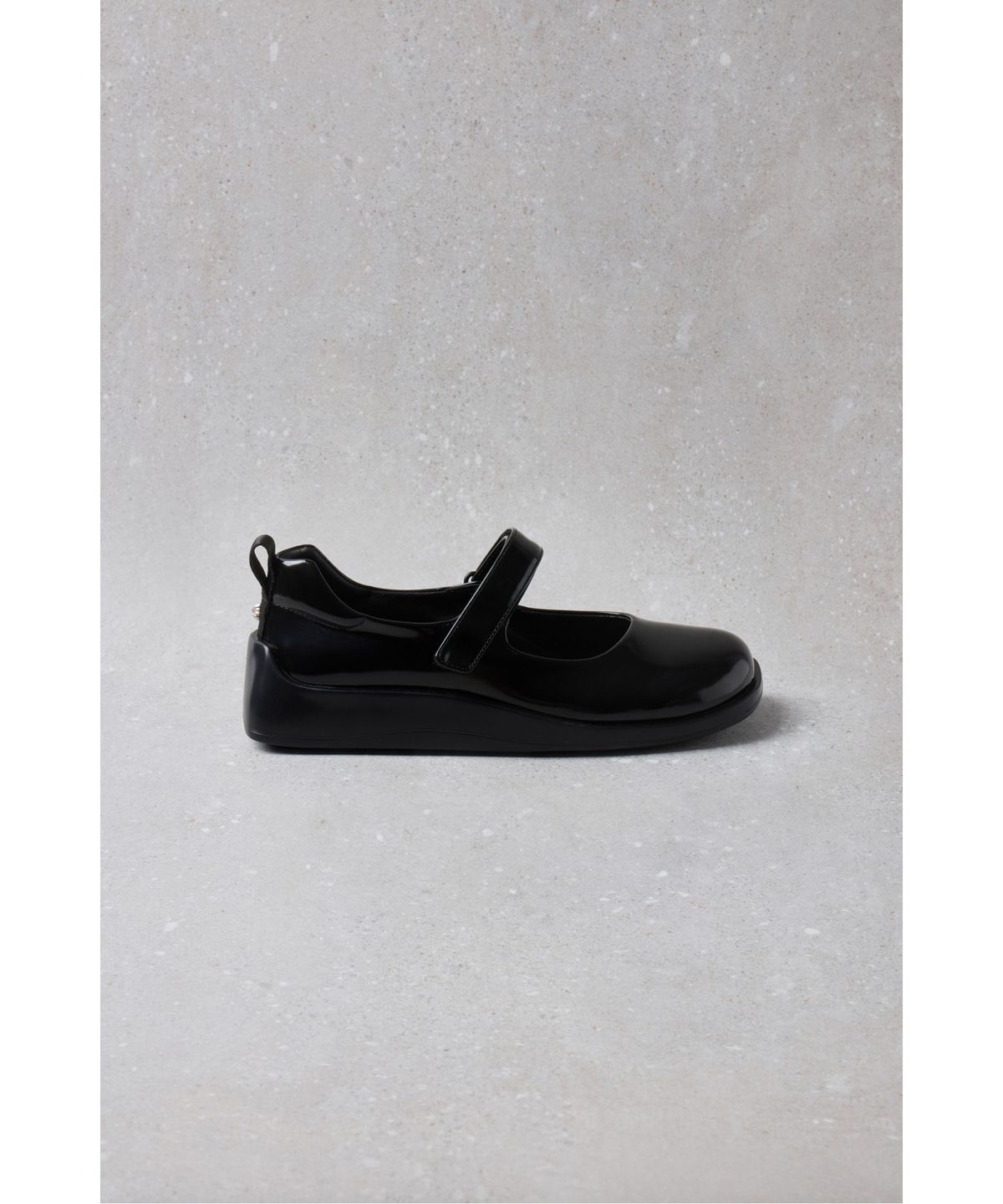 슈콤마보니(SUECOMMA BONNIE) Fev_Young muze mary jane sneakers(black)_DE4DA25506BLK