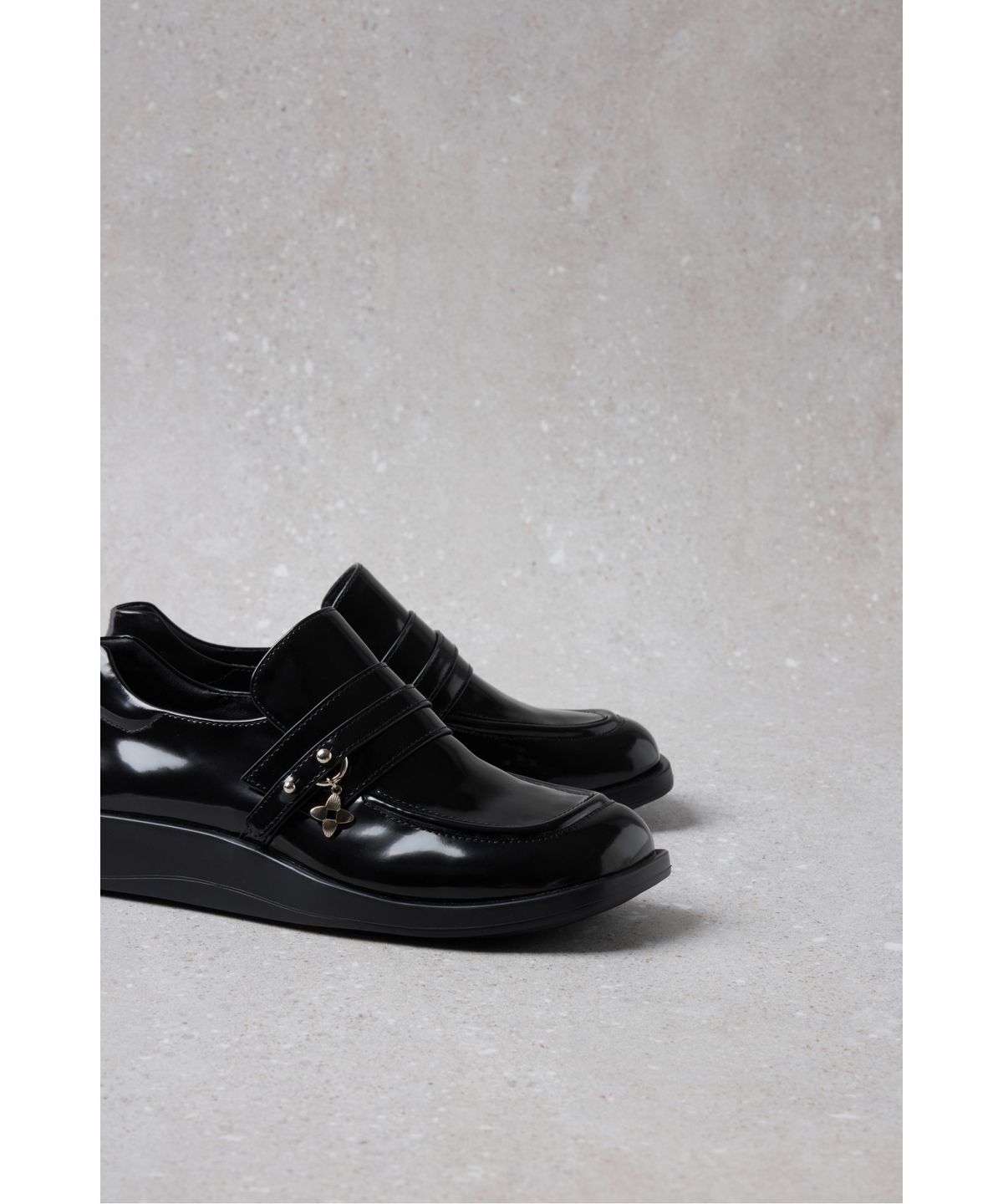 슈콤마보니(SUECOMMA BONNIE) Fev_Young muze loafer(black)_DE4DA25508BLK