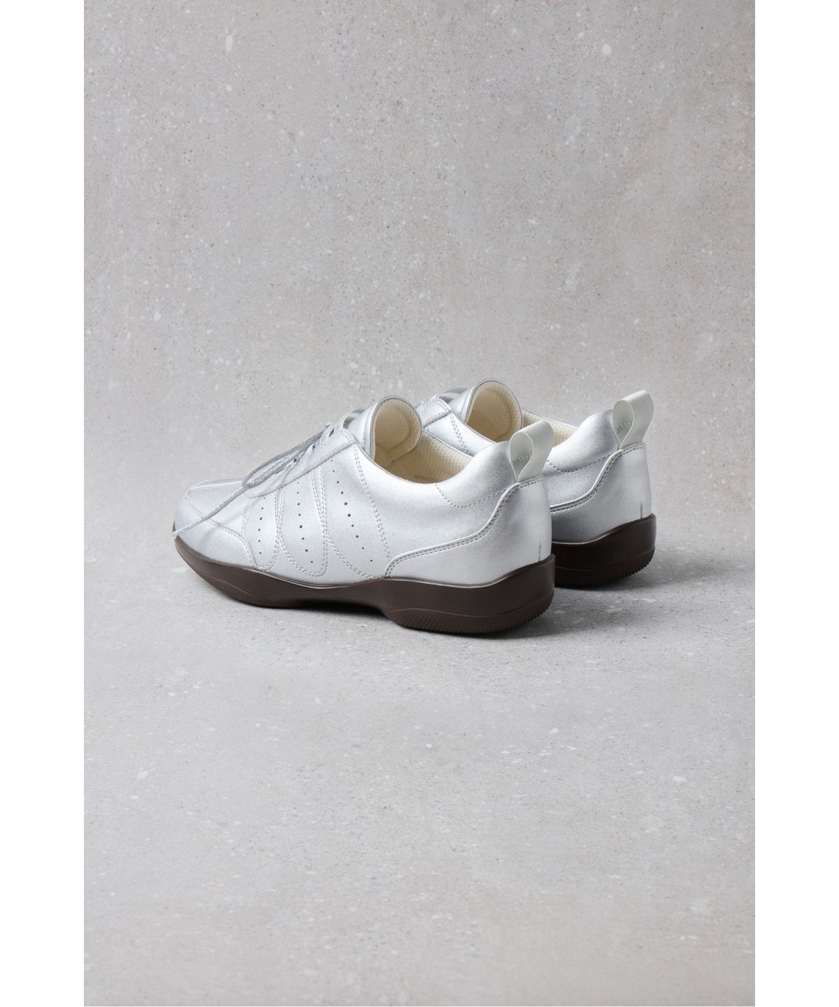 슈콤마보니(SUECOMMA BONNIE) Fev_Foil Sneakers(silver)_DE4DA25512SVX