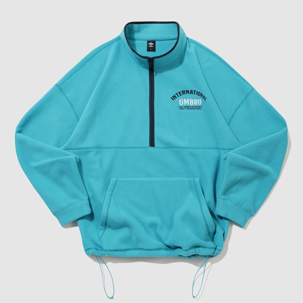엄브로(UMBRO) 플러스플리스 레터링 하프집업 블루 UQ423CFSN1