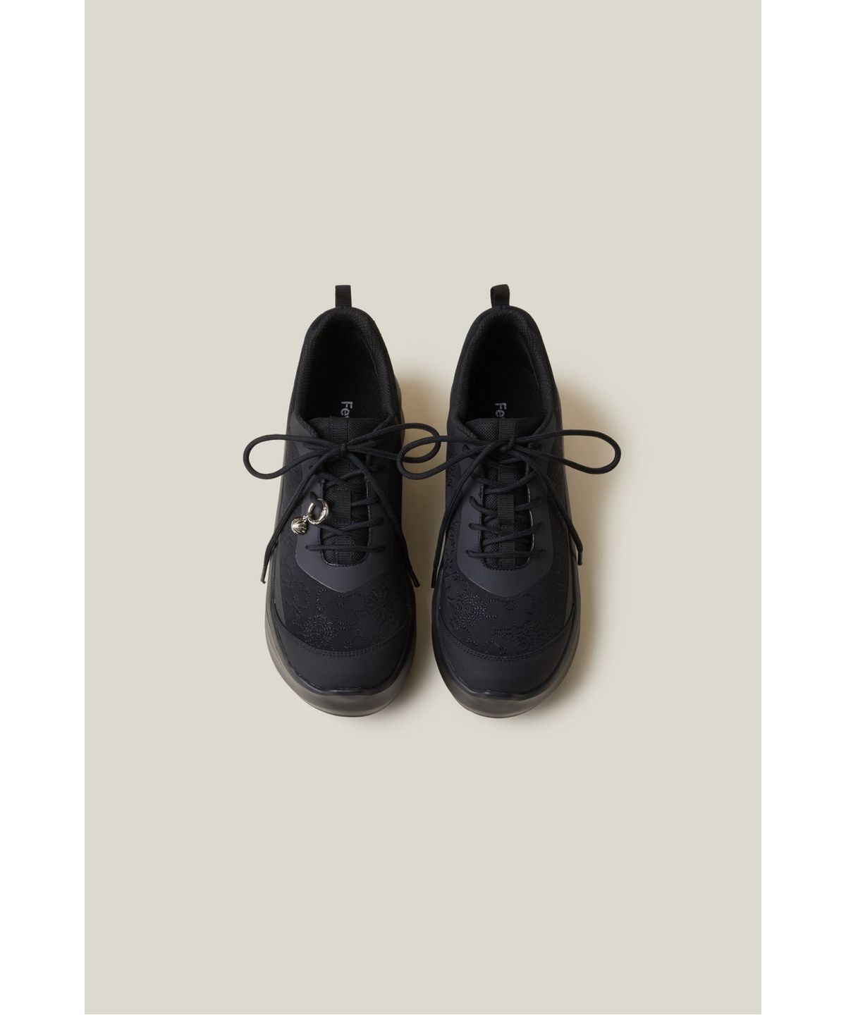 슈콤마보니(SUECOMMA BONNIE) Fev_Foil platform sneakers(black) DD4DS26002BLK