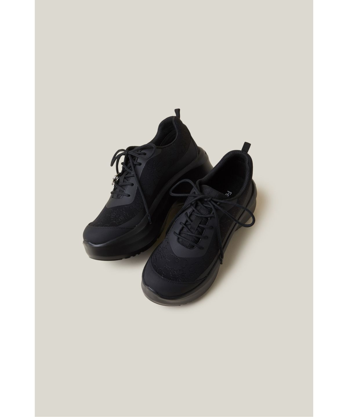 슈콤마보니(SUECOMMA BONNIE) Fev_Foil platform sneakers(black) DD4DS26002BLK