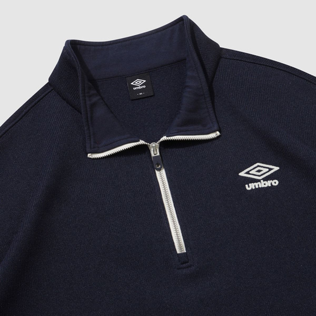 엄브로(UMBRO) 스웨터라이크 하프집업 맨투맨 네이비 UQ421CFSN2