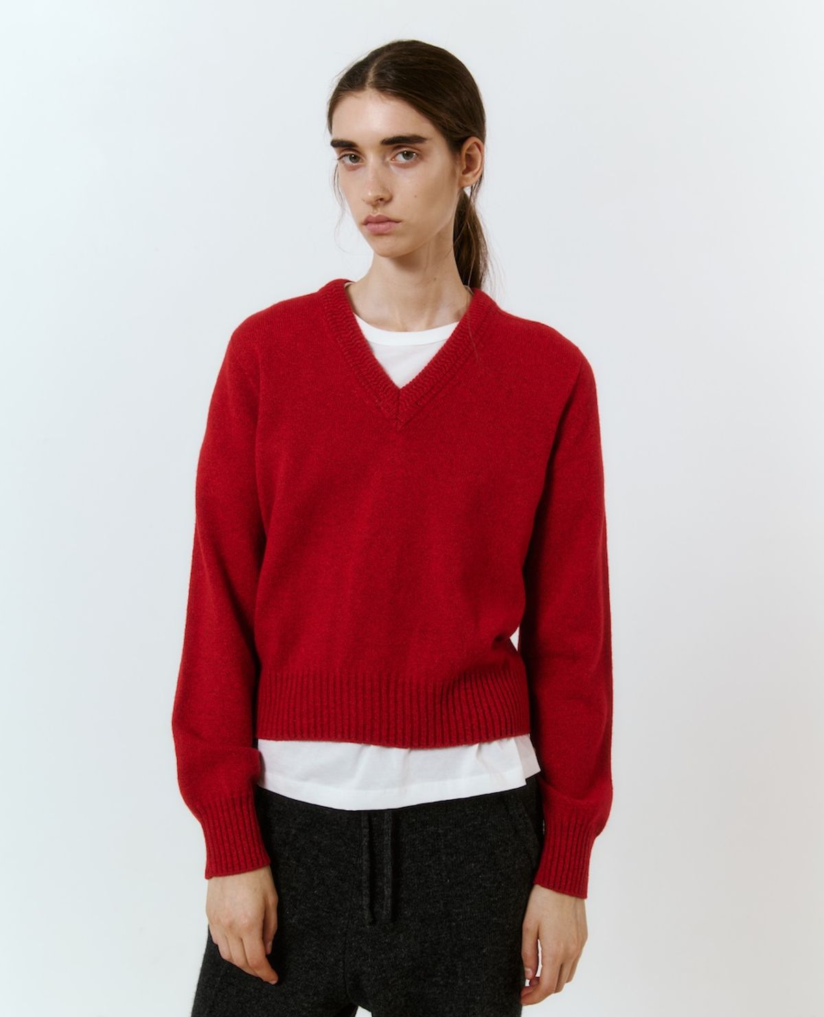 매기(MAGGIE) Tweedy V-neck  Pullover (2color)