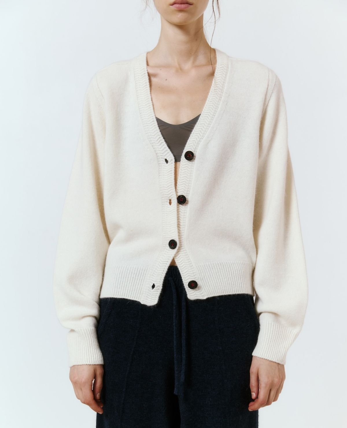 매기(MAGGIE) Signature Basic Cardigan (3color)