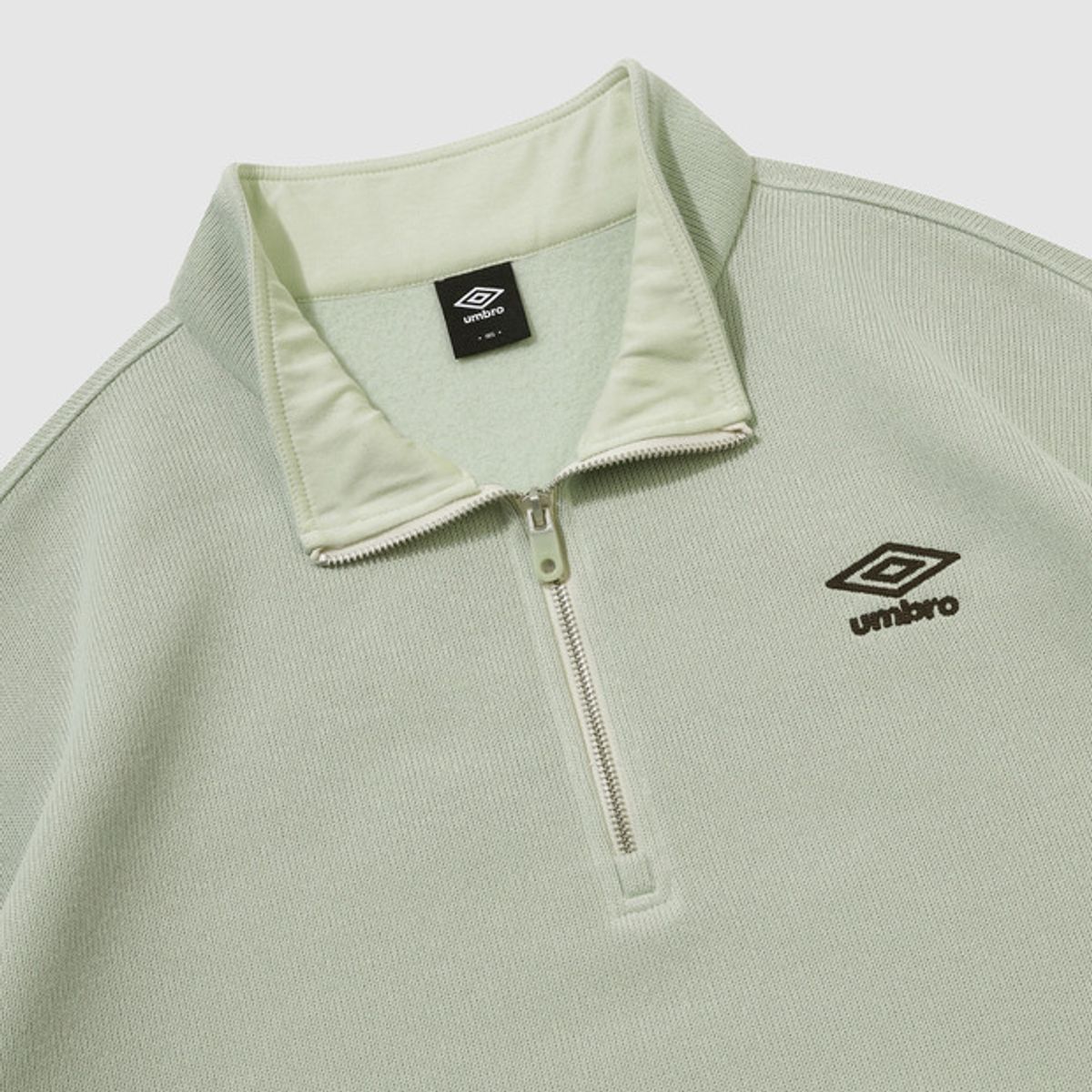 엄브로(UMBRO) 스웨터라이크 하프집업 맨투맨 그린 UQ421CFSN2