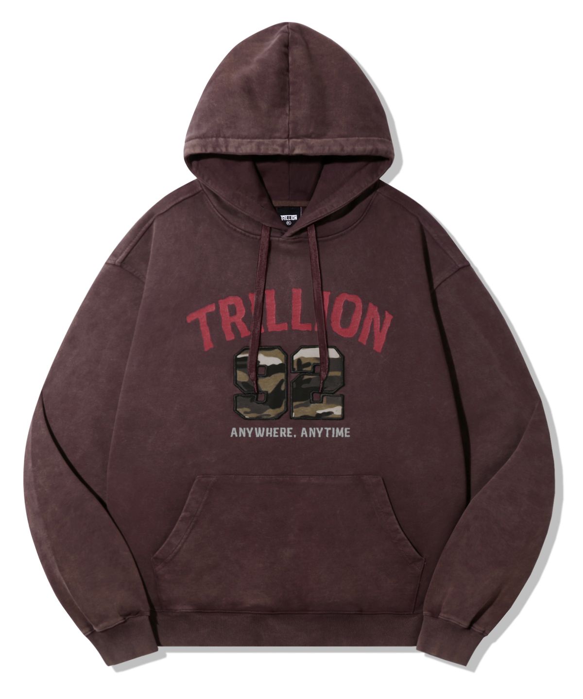 트릴리온(TRILLION) 카모 아플리케 그래픽 오버핏 후드_피그먼트 레드