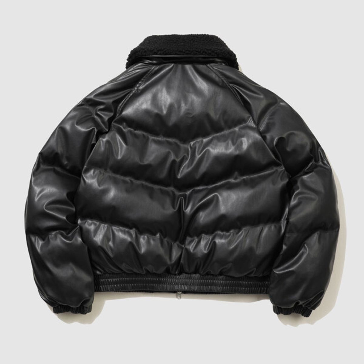 엄브로(UMBRO) 윈터 헤븐 레더라이크 카라형 패딩 자켓 블랙 UQ423CPJN1