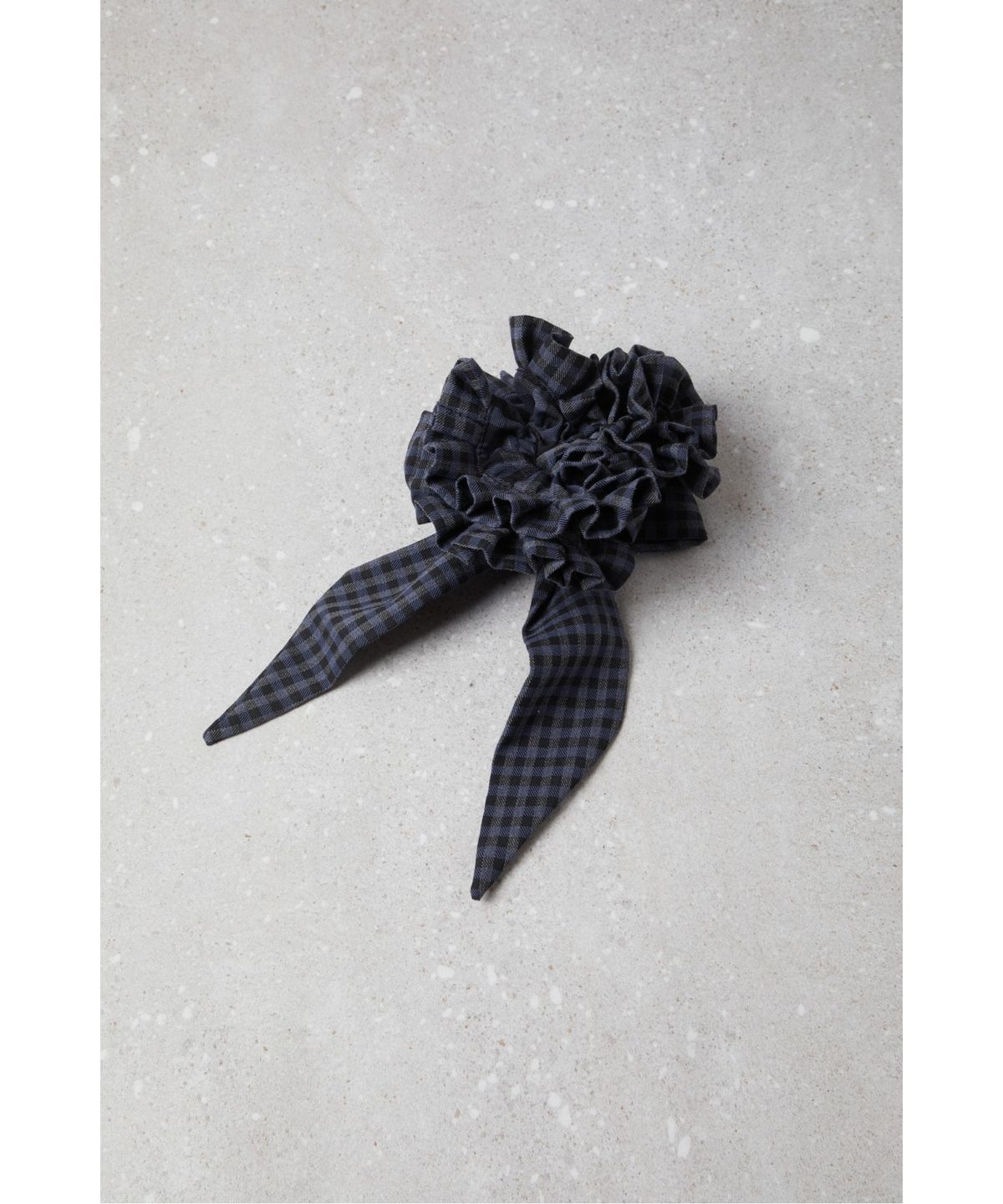 슈콤마보니(SUECOMMA BONNIE) Fev_Ruffle Hair Scrunchie(navy)_DFAOA25506NAY