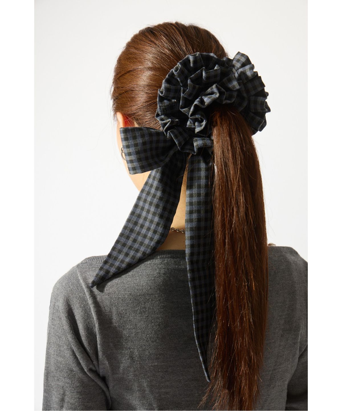 슈콤마보니(SUECOMMA BONNIE) Fev_Ruffle Hair Scrunchie(navy)_DFAOA25506NAY