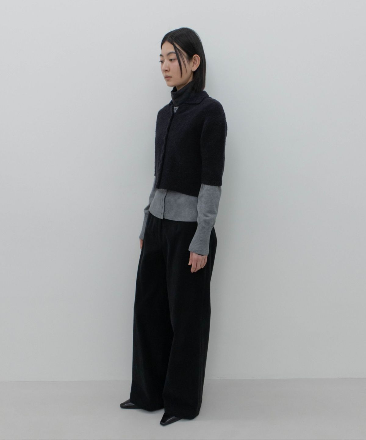 지비에이치 어패럴(GBH APPAREL) HALF-SLEEVE COLLAR CARDIGAN / BLACK
