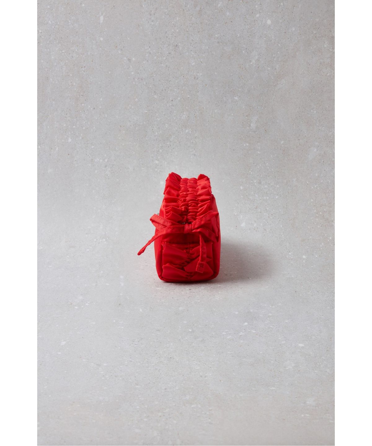 슈콤마보니(SUECOMMA BONNIE) Fev_Ruffle tiny bag(red)_DFBAA25503RED